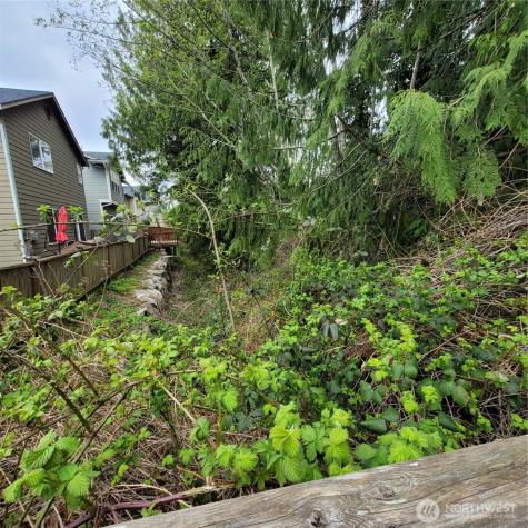 601 Jericho Avenue NE Renton WA 98059