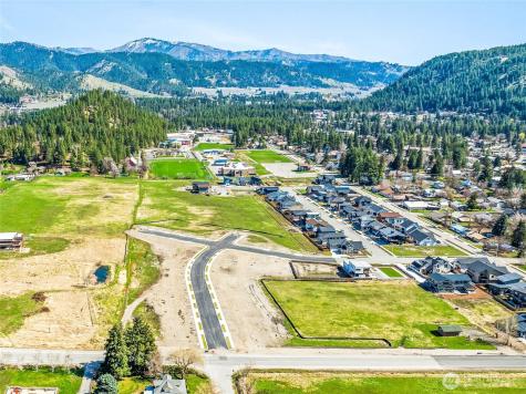 102 Alpenglow Drive Leavenworth WA 98826