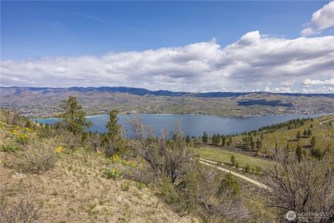 1 Bear Mountain Road Chelan WA 98816