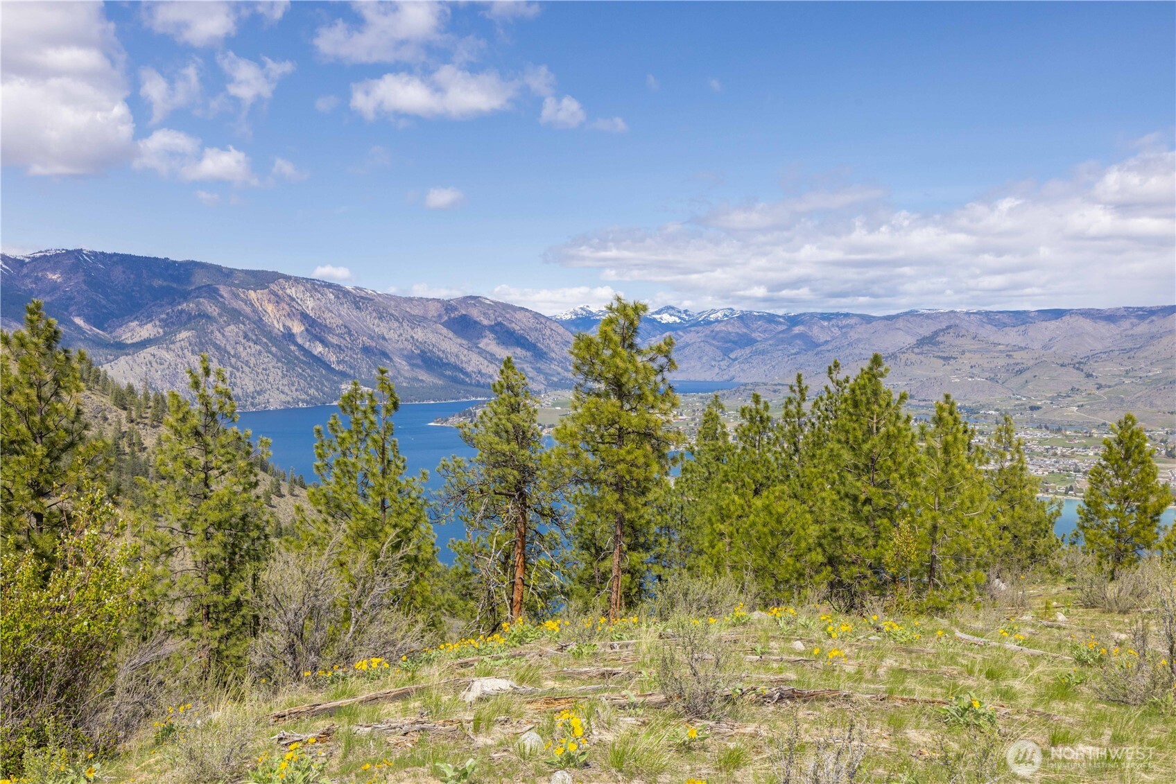 1 Bear Mountain Road Chelan WA 98816