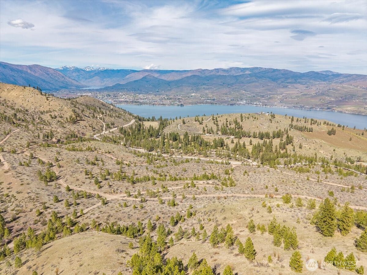 1 Bear Mountain Road Chelan WA 98816