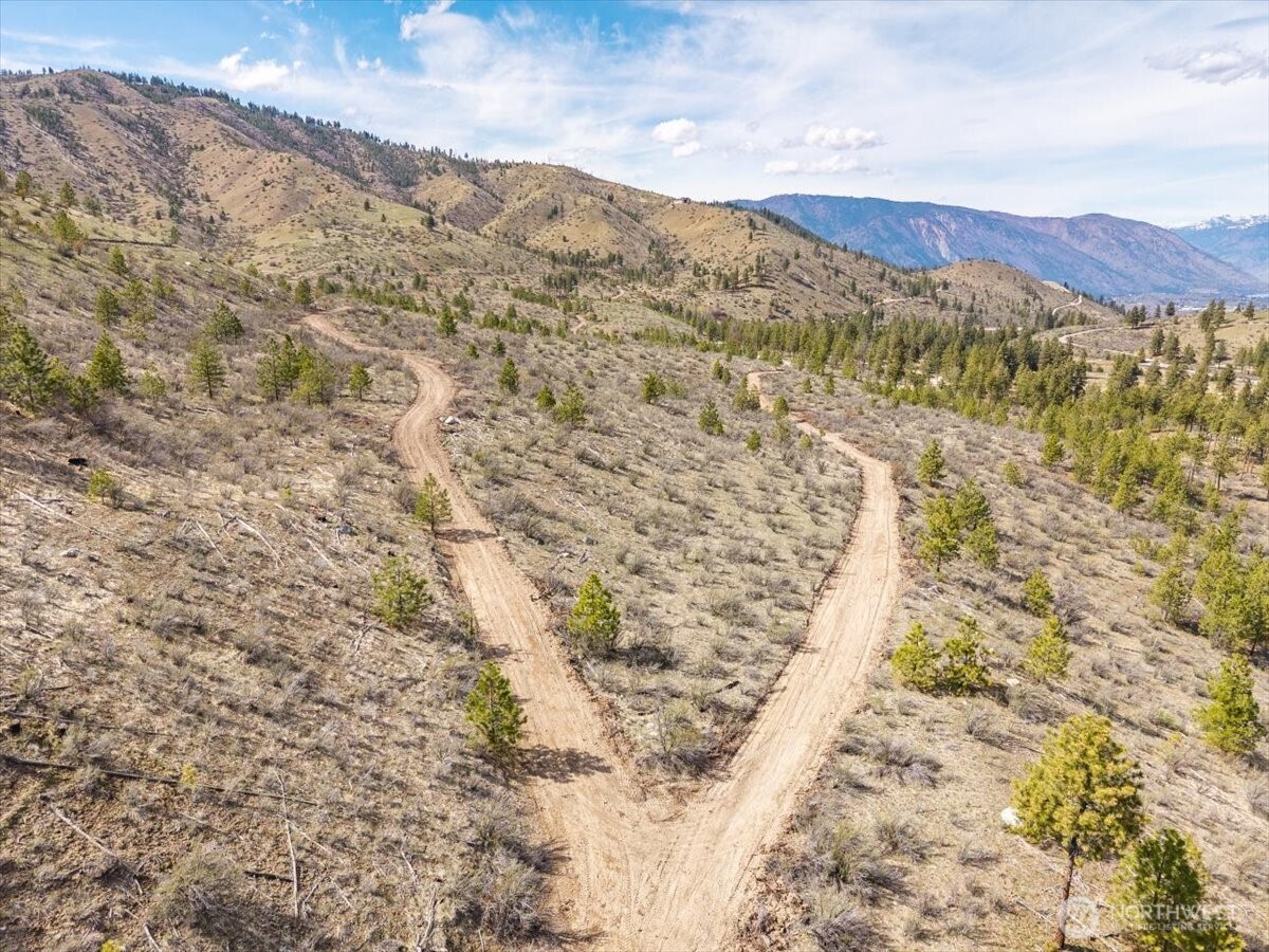 1 Bear Mountain Road Chelan WA 98816