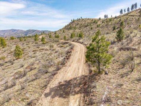 1 Bear Mountain Road Chelan WA 98816