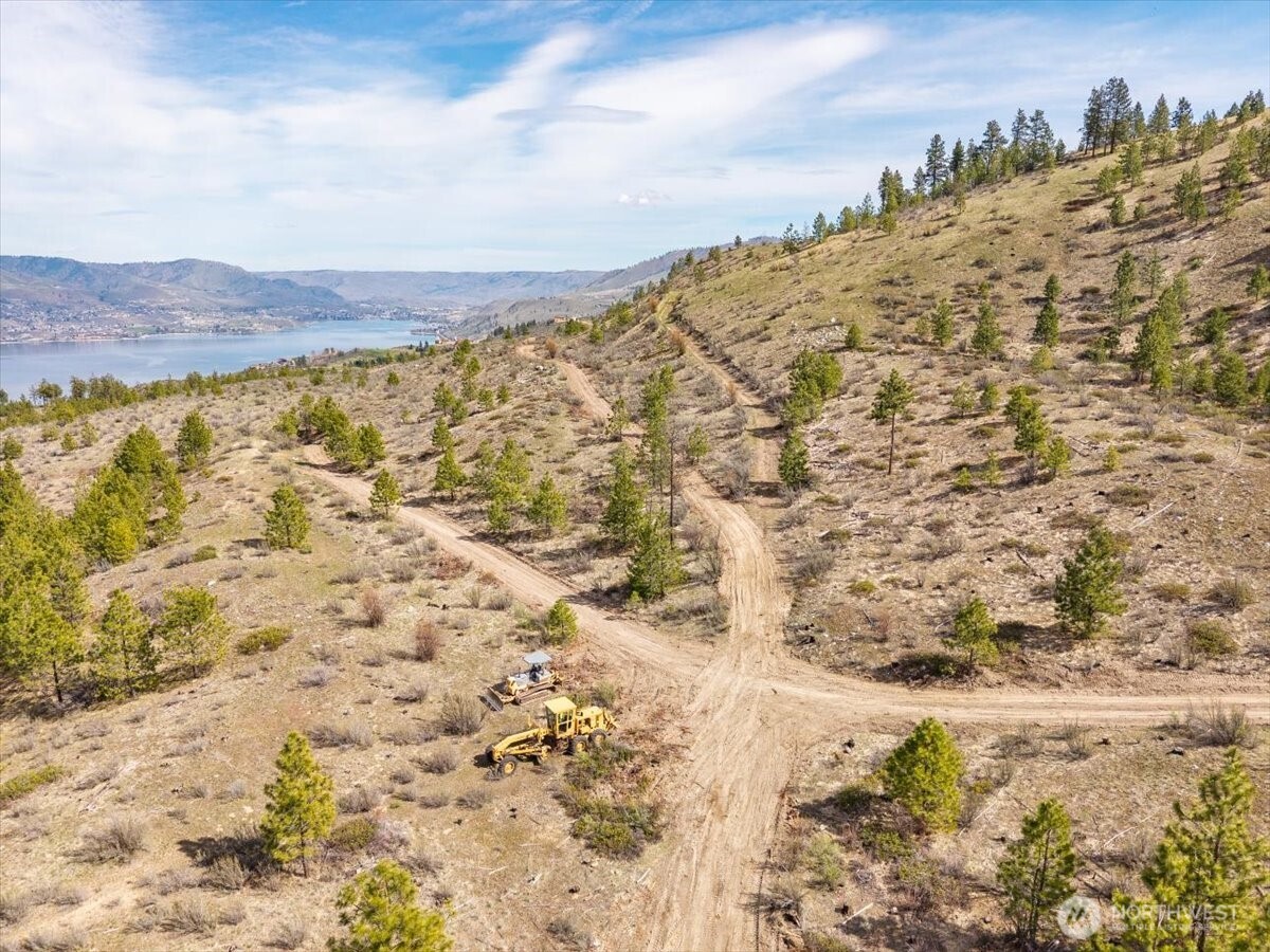 1 Bear Mountain Road Chelan WA 98816