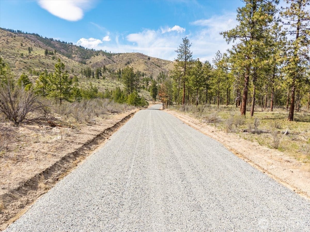 1 Bear Mountain Road Chelan WA 98816