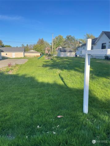 1030 Garfield Avenue Blaine WA 98230