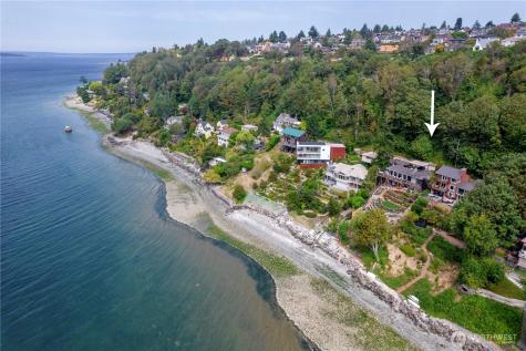 23 Perkins Lane W Seattle WA 98199