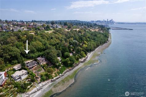 23 Perkins Lane W Seattle WA 98199