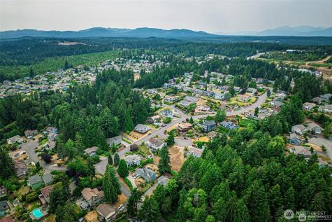 8110 Lorie Court NW Silverdale WA 98383
