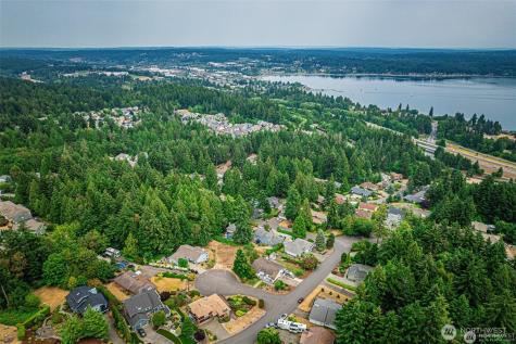 8110 Lorie Court NW Silverdale WA 98383
