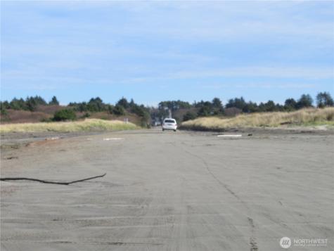 4 Driftwood Drive Ocean City WA 98569