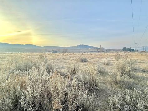 9 Rumbolz Lane Okanogan WA 98840