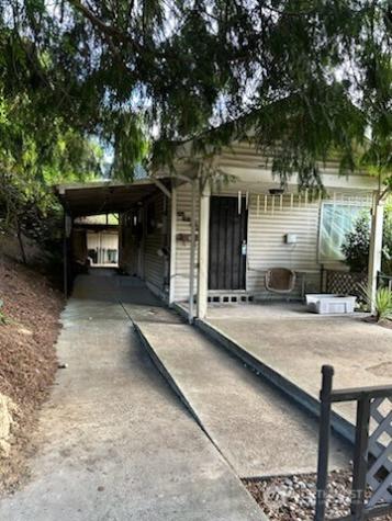 2816 SW Dakota Street Seattle WA 98126
