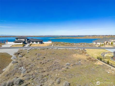 7382 Dune Lake Road SE Moses Lake WA 98837