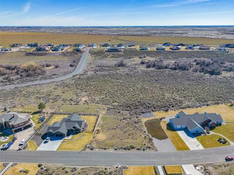 7382 Dune Lake Road SE Moses Lake WA 98837