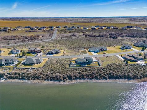 7382 Dune Lake Road SE Moses Lake WA 98837