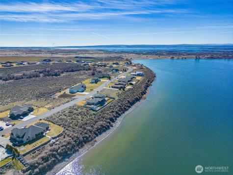7382 Dune Lake Road SE Moses Lake WA 98837
