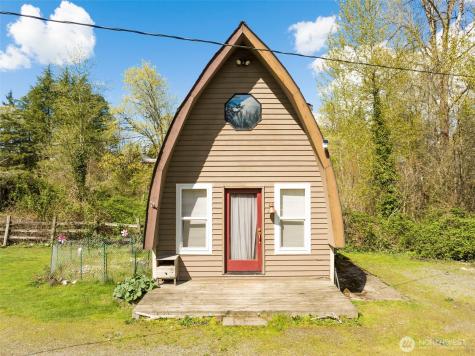 8057 118th Avenue SE Newcastle WA 98056