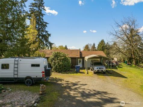 8057 118th Avenue SE Newcastle WA 98056