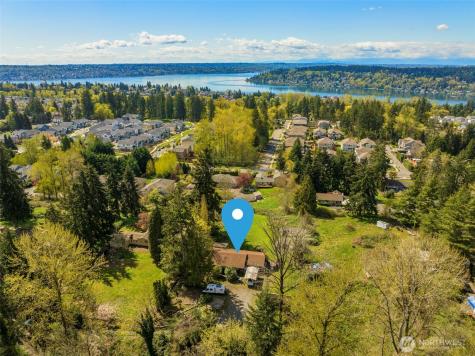 8057 118th Avenue SE Newcastle WA 98056