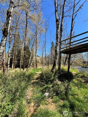 1554 State Route 508 Onalaska WA 98570