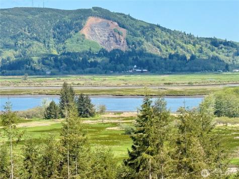 8468 Us Highway 101 South Bend WA 98586