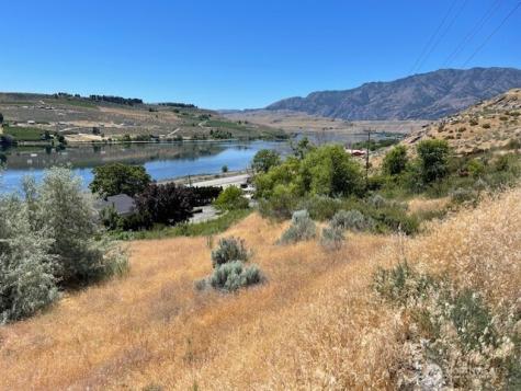 31 Osprey Nest Road Pateros WA 98846