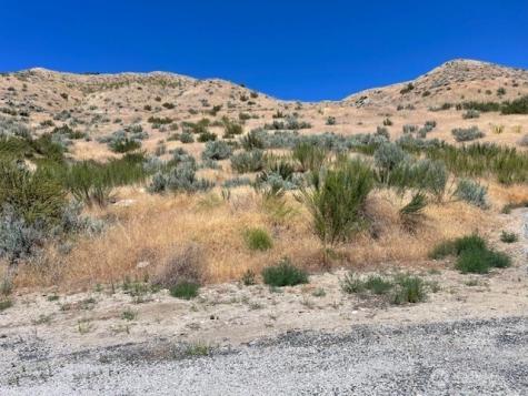 31 Osprey Nest Road Pateros WA 98846
