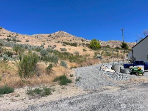 31 Osprey Nest Road Pateros WA 98846