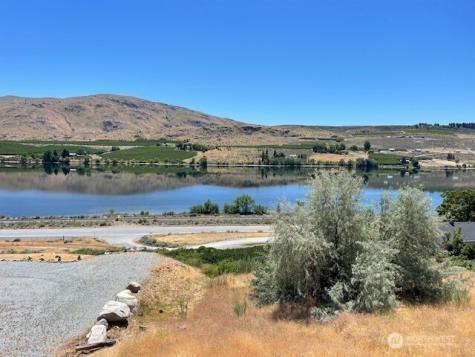31 Osprey Nest Road Pateros WA 98846