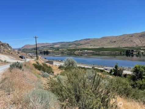 31 Osprey Nest Road Pateros WA 98846