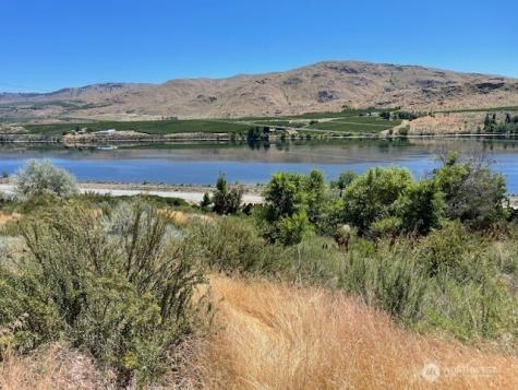 31 Osprey Nest Road Pateros WA 98846