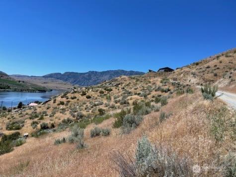 31 Osprey Nest Road Pateros WA 98846