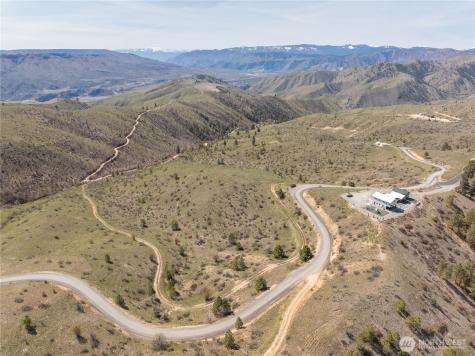 295 Hawks Ridge Road Chelan WA 98816