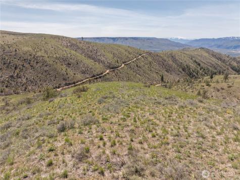 295 Hawks Ridge Road Chelan WA 98816