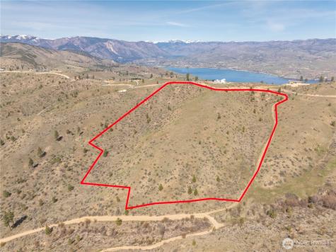 295 Hawks Ridge Road Chelan WA 98816