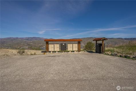 295 Hawks Ridge Road Chelan WA 98816