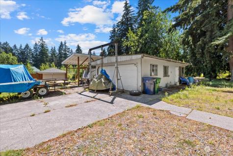 308 120th Street SE Everett WA 98208