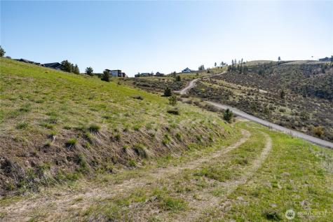 282 Hawks Ridge Road Chelan WA 98816