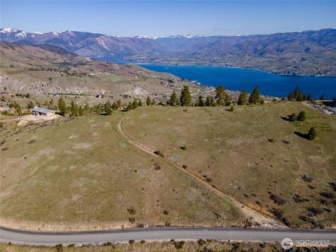 282 Hawks Ridge Road Chelan WA 98816