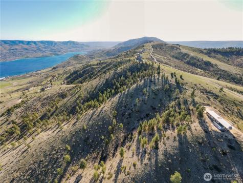 282 Hawks Ridge Road Chelan WA 98816
