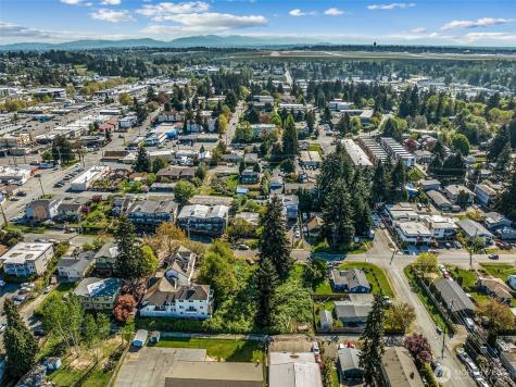 15439 9th Avenue SW Burien WA 98166