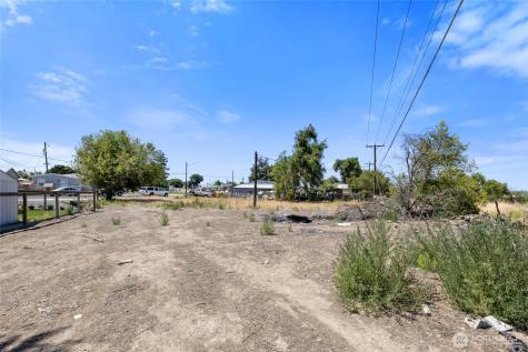 4187 NE Miller Street Moses Lake WA 98837