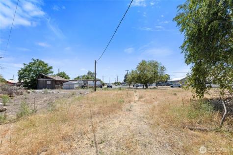 4187 NE Miller Street Moses Lake WA 98837