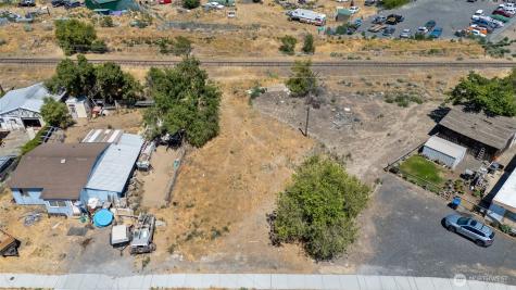 4187 NE Miller Street Moses Lake WA 98837