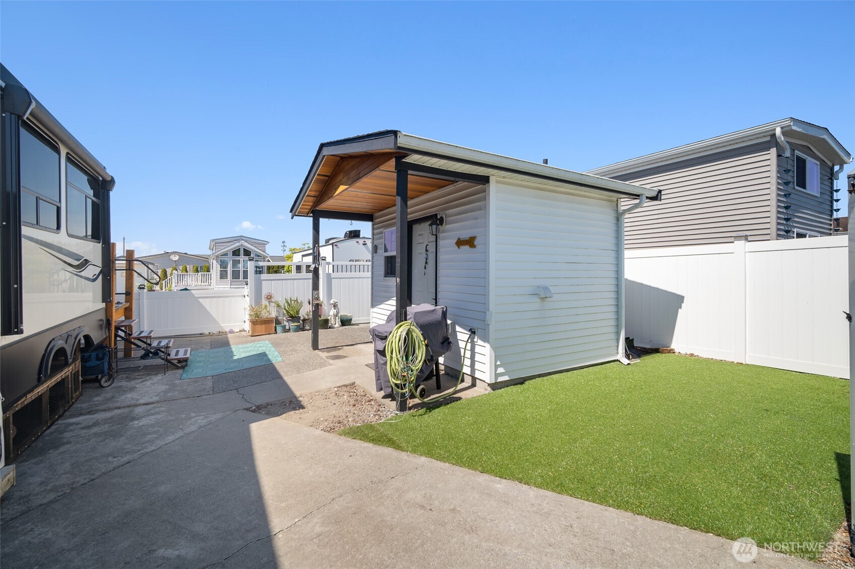 4751 Birch Bay Lynden Road Blaine WA 98230