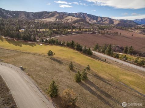 320 Paintbrush Road Chelan WA 98816