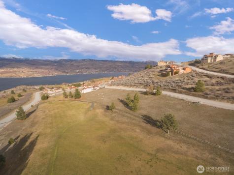 320 Paintbrush Road Chelan WA 98816