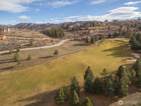 320 Paintbrush Road Chelan WA 98816