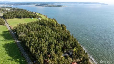 1012 N Scenic Heights Road Oak Harbor WA 98277